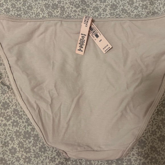 VS Body by Victoria Matching Set - Picture 7 of 7